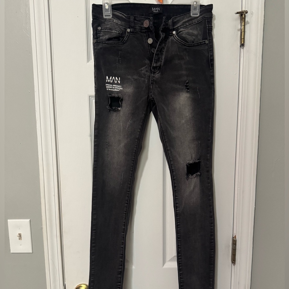 BoohooMAN Charcoal Button-Fly Jeans